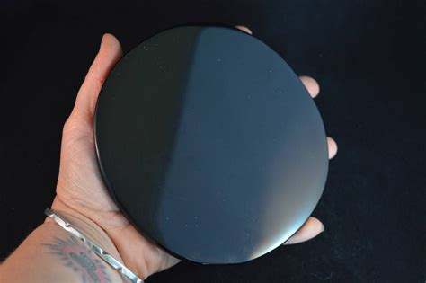 Using the Obsidian Magic Mirror for Dreamwork and Astral Projection